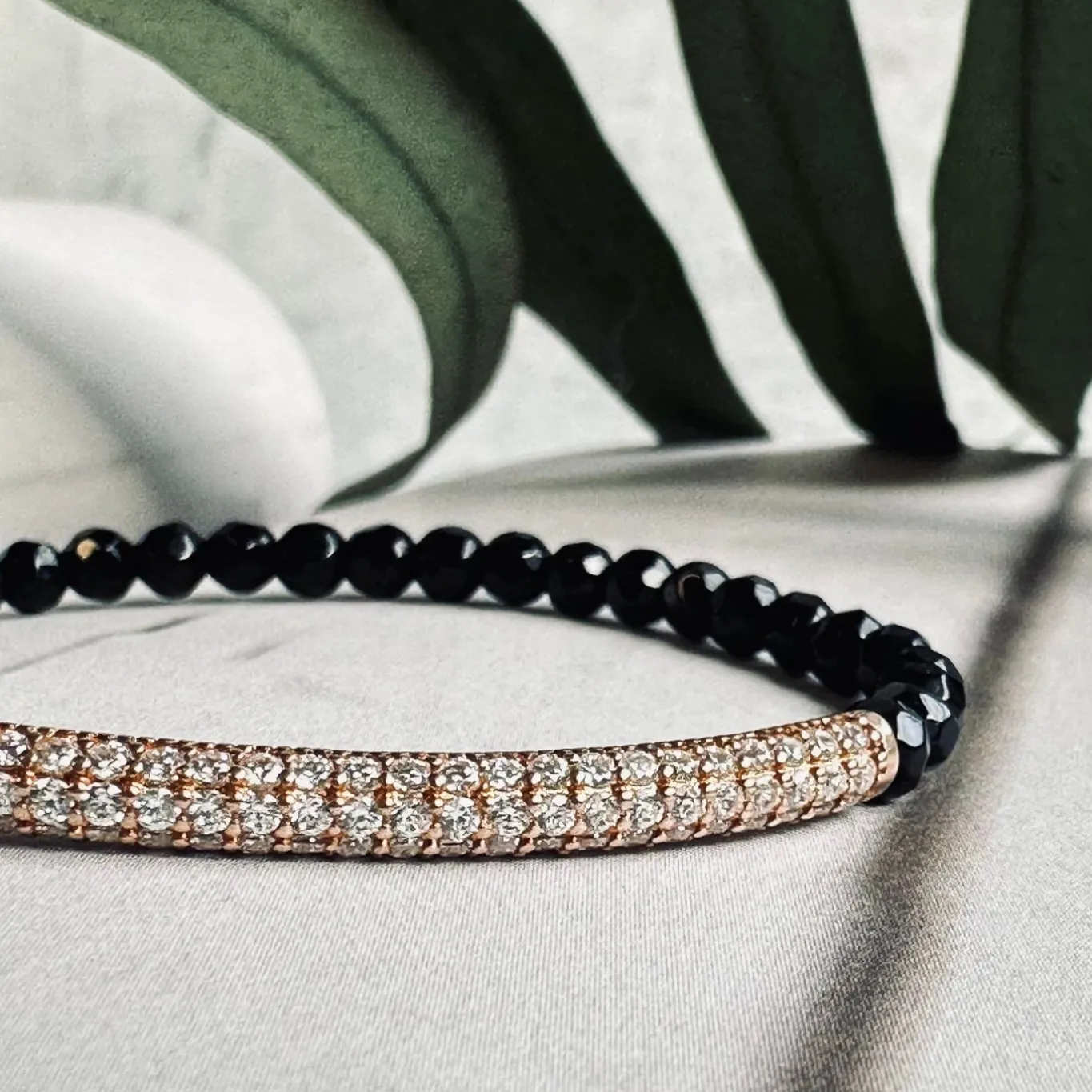 VIAMAJA Armbånd<Armbånd Maja ONYX m. forgyldt sterling silver