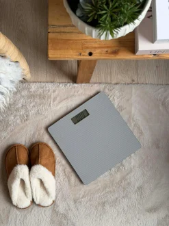 VIAMAJA Badeaccessories|Tilbehør Til Badeværelse<Badevægt i glas - flere farver