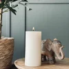 VIAMAJA Lys Og Led|Stearinlys<Bloklys i offwhite – 7 x 14 cm