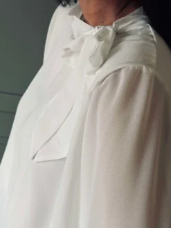 VIAMAJA Bluser<Bluse m. Sløjfe - White