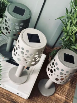 VIAMAJA Lys Og Led|Udendørs Led<Bordlampe med solceller - Lys beige