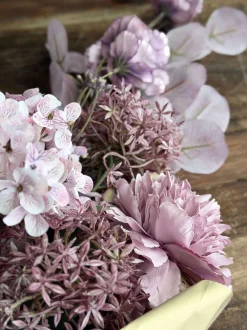 VIAMAJA Blomster<Buket med hortensia - Syren / pink