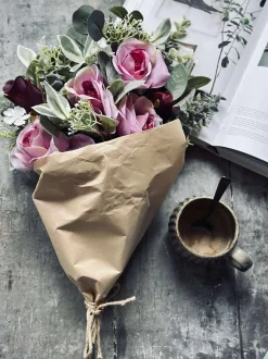 VIAMAJA Blomster<Buket med roser - Pink