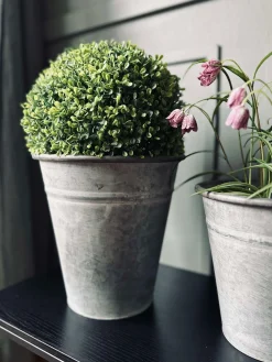 VIAMAJA Blomster<Buksbom kugle 30cm