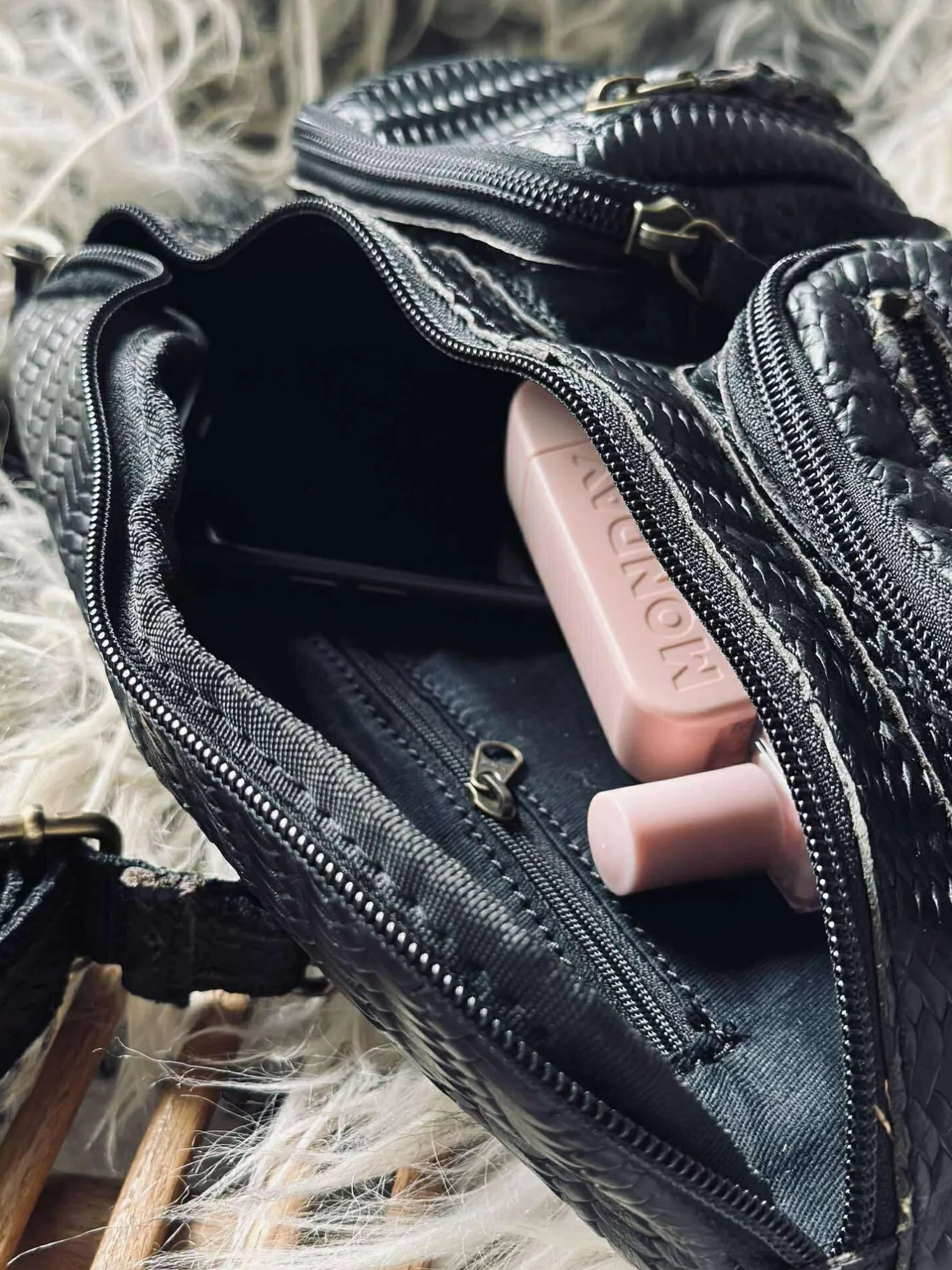 VIAMAJA Bæltetasker<Bumbag Kaya - Sort flet