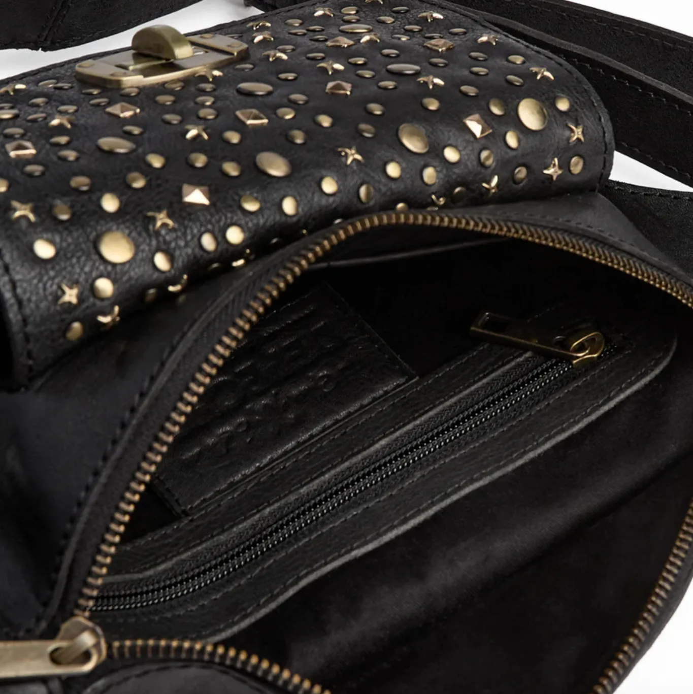VIAMAJA Bæltetasker<Bumbag med nitter - Black