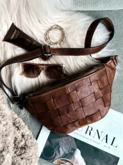 VIAMAJA Bæltetasker<Bumbag Noor - Walnut