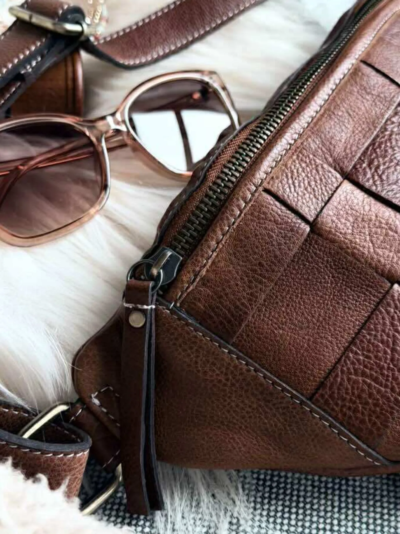 VIAMAJA Bæltetasker<Bumbag Noor - Walnut