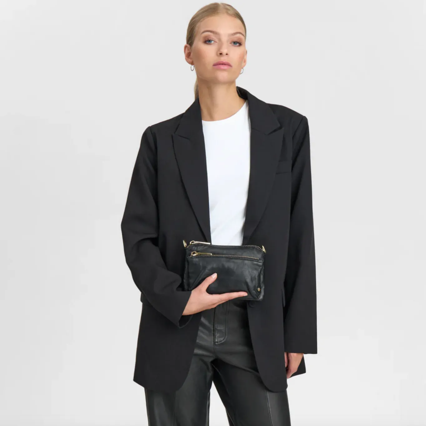 VIAMAJA Clutch<Clutch crossover - Black / gold