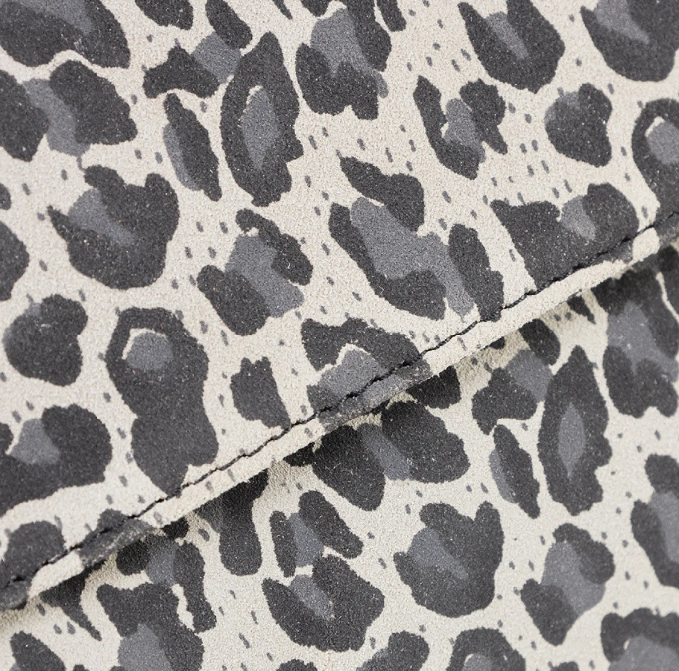 VIAMAJA Clutch|Håndtasker<Clutch Grey leopard leather