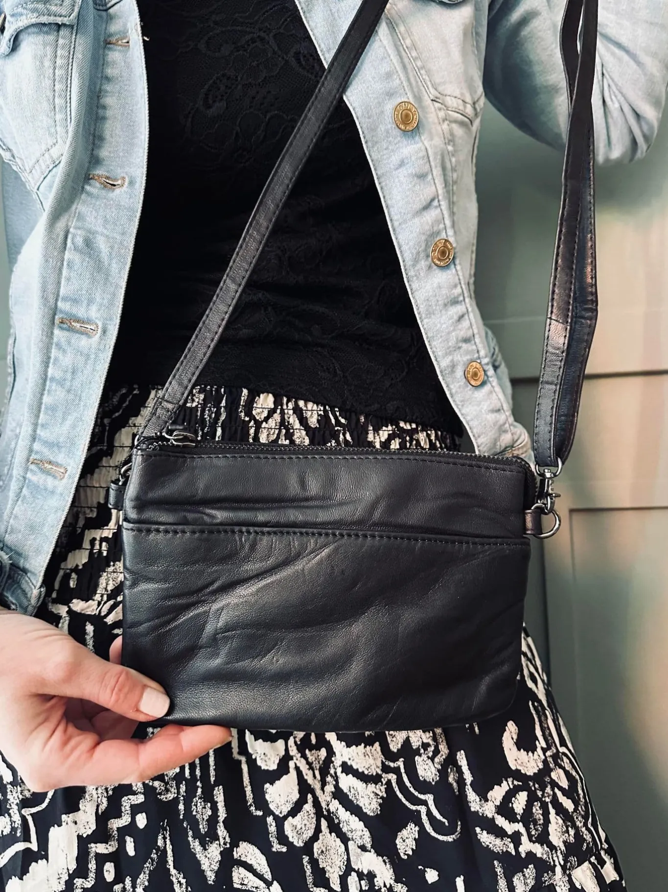 VIAMAJA Clutch<Clutch Jelva Black