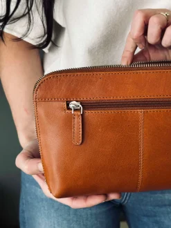 VIAMAJA Clutch|Toilettasker<Clutch Minna Cognac