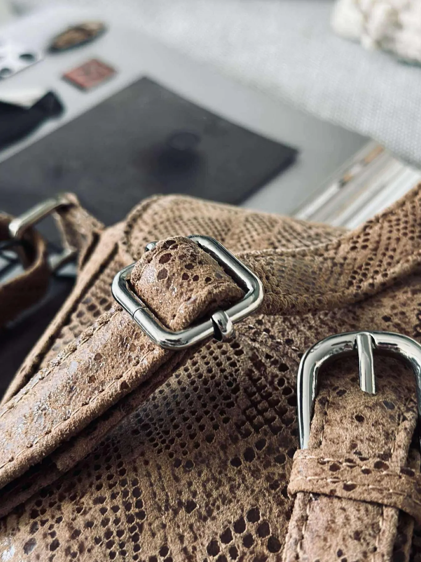 VIAMAJA Cross Body|Læder Tasker<Crossbody Aura Snake - Camel