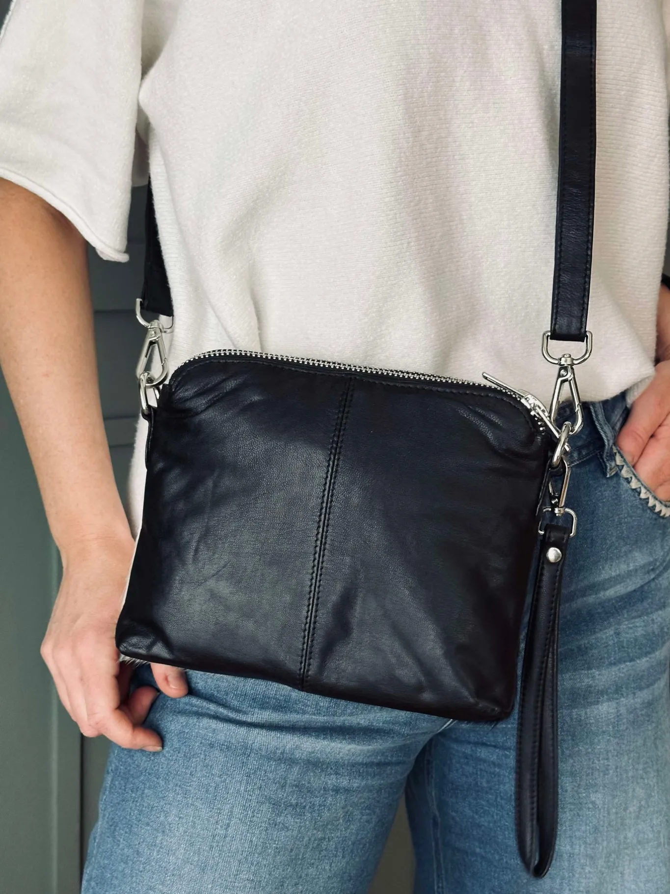 VIAMAJA Clutch|Cross Body<Crossbody clutch ALICE - COW