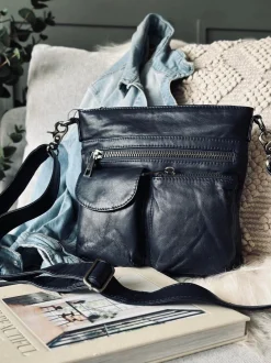 VIAMAJA Cross Body|Læder Tasker<Crossbody NAVY - Ultra blød