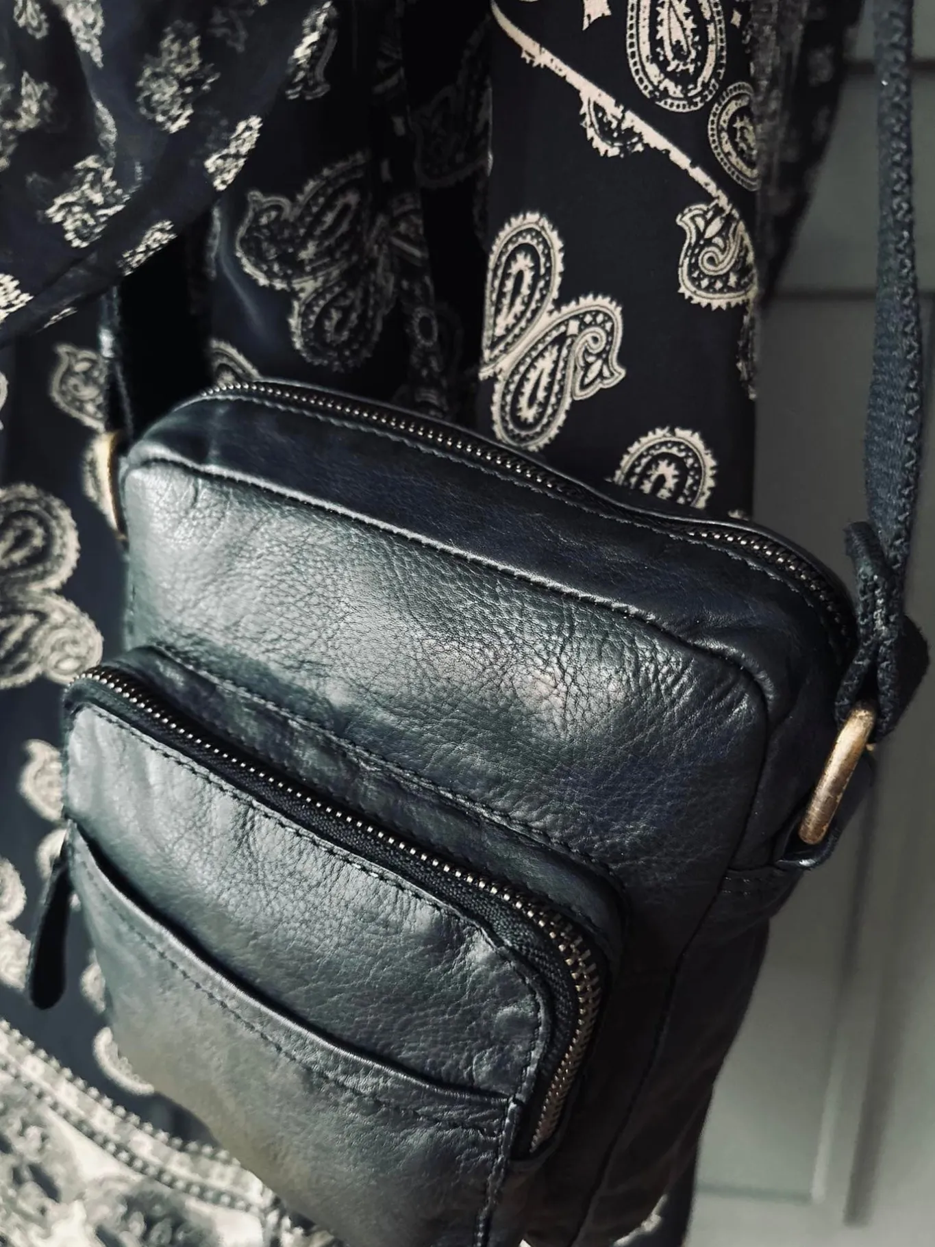 VIAMAJA Cross Body|Læder Tasker<Crossbody Raw Boheme – Black unisex