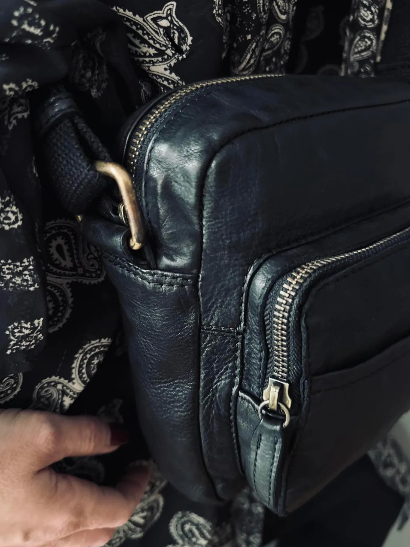 VIAMAJA Cross Body|Læder Tasker<Crossbody Raw Boheme – Black unisex