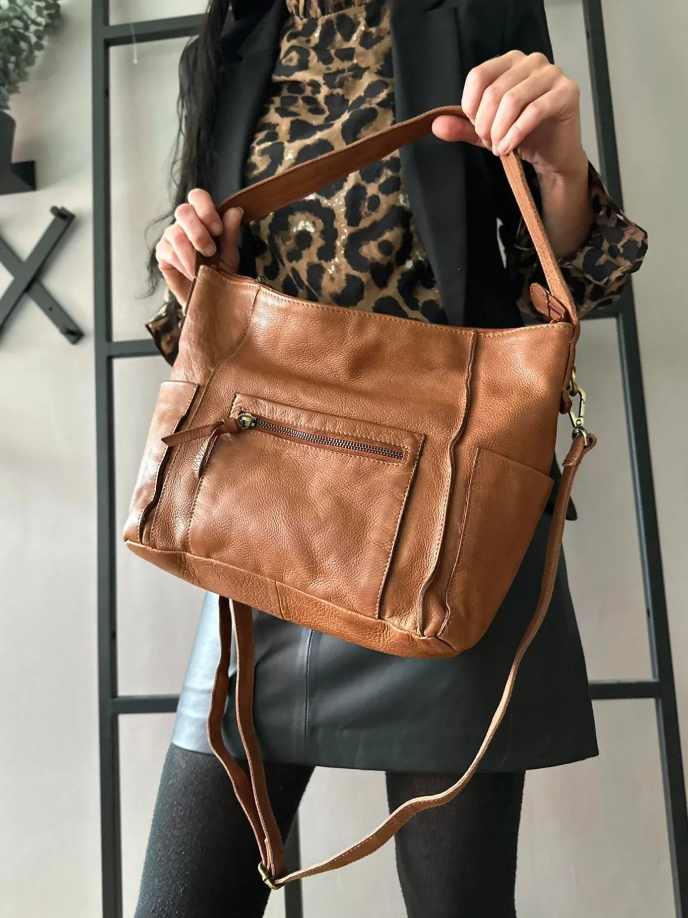 VIAMAJA Cross Body|Læder Tasker<Crossbody Raw Boheme XL – Cognac