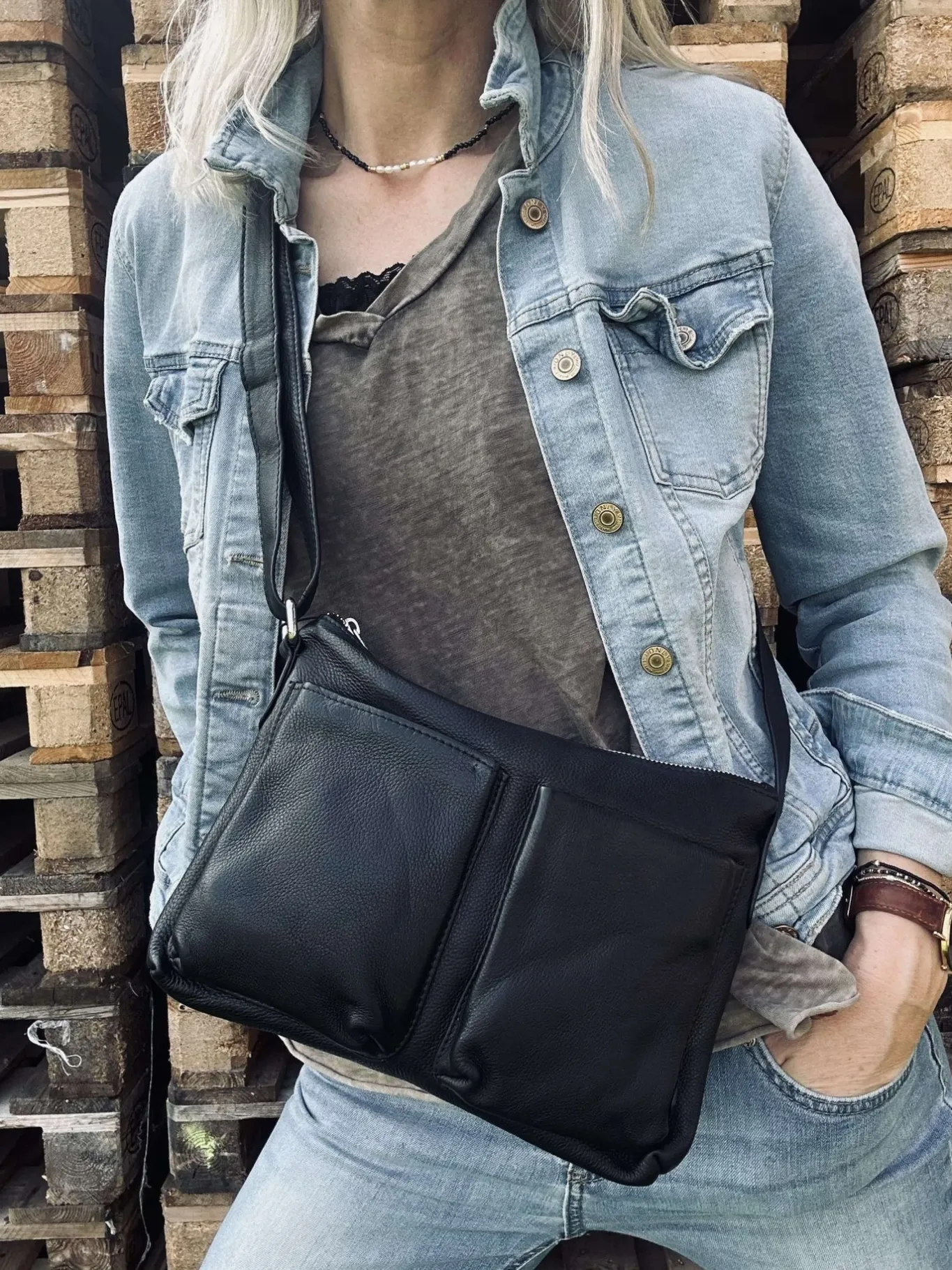 VIAMAJA Cross Body|Skuldertasker<Crossover Aura Black