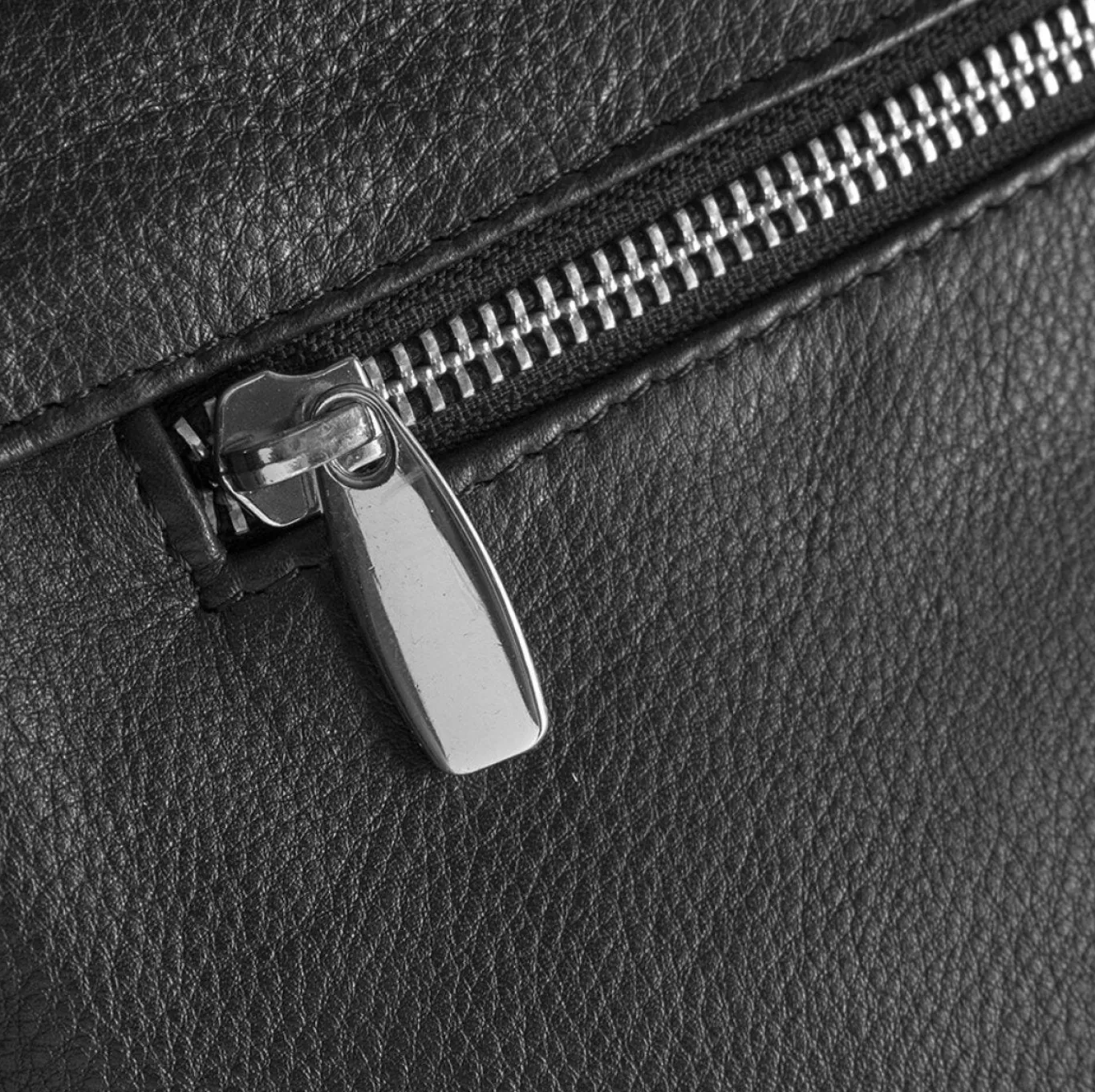 VIAMAJA Cross Body|Skuldertasker<Crossover Aura Black