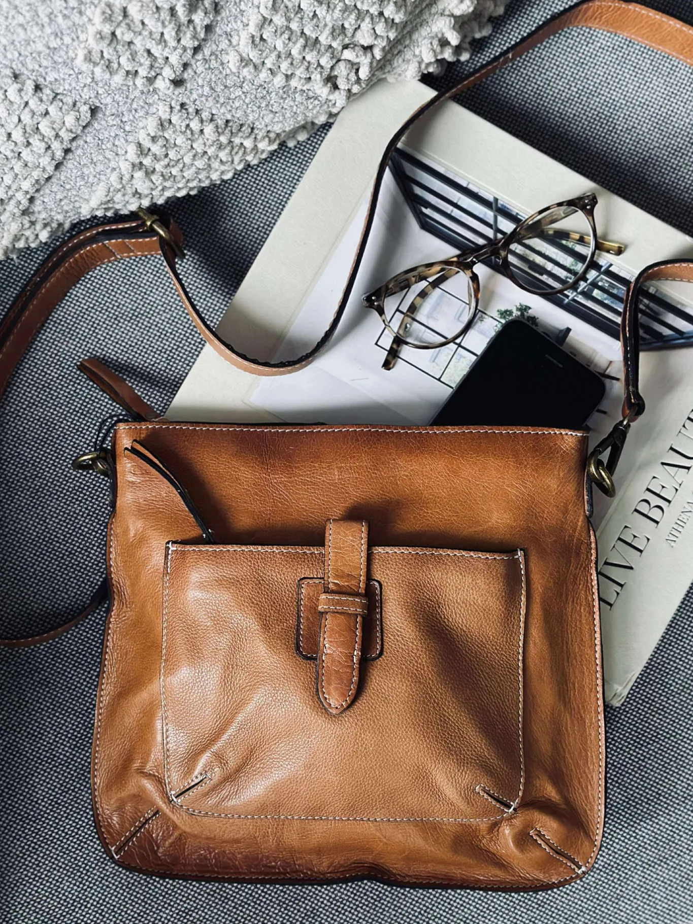VIAMAJA Cross Body|Skuldertasker<Crossover Lilia - Small cognac