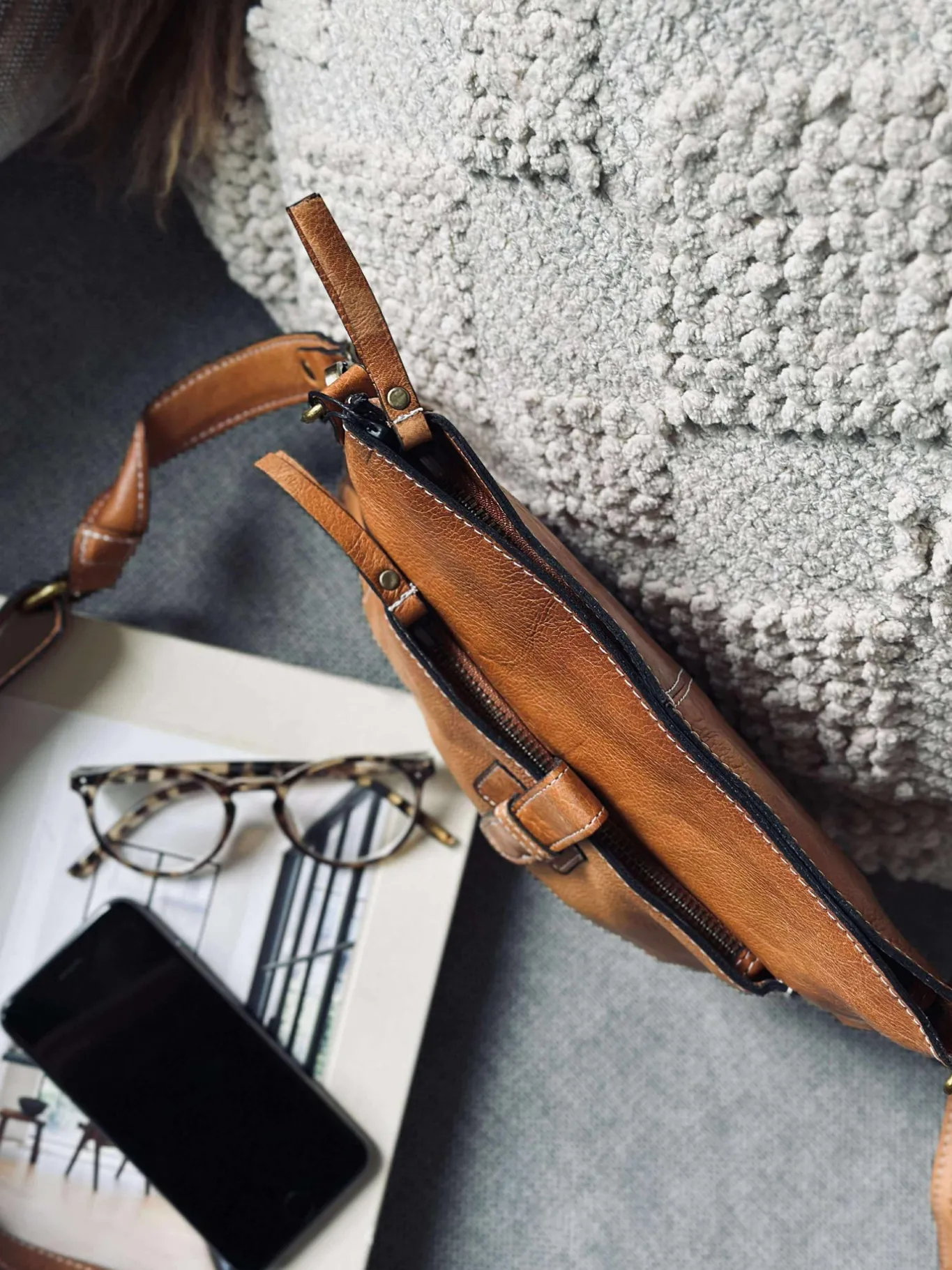 VIAMAJA Cross Body|Skuldertasker<Crossover Lilia - Small cognac