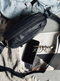 VIAMAJA Cross Body|Læder Tasker<Crossover Micha - Navy