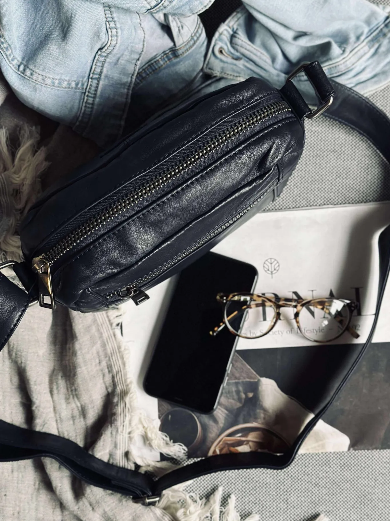 VIAMAJA Cross Body|Læder Tasker<Crossover Micha - Navy