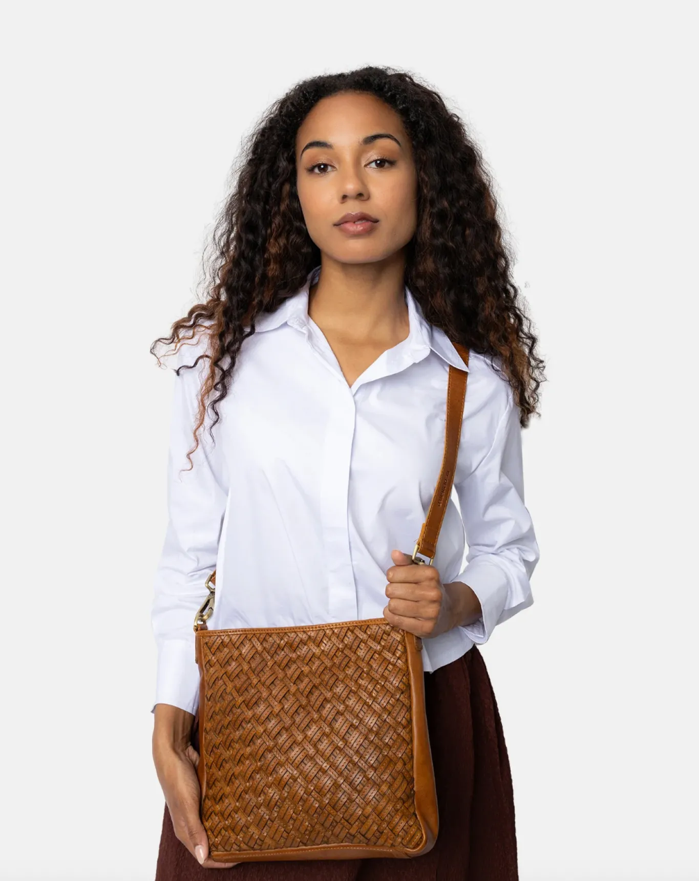 VIAMAJA Cross Body|Skuldertasker<Crossover Mika medium - Cognac