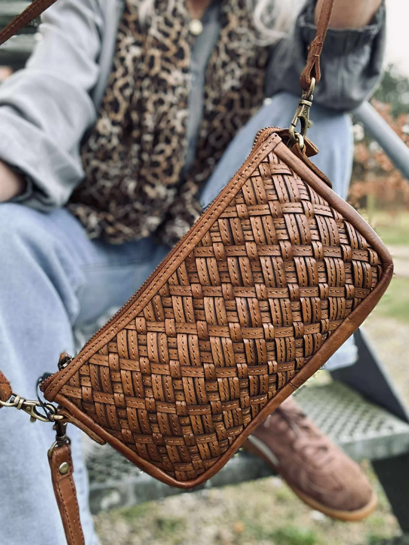 VIAMAJA Clutch|Cross Body<Crossover Mika small