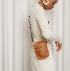 VIAMAJA Læder Tasker|Skuldertasker<Crossover Mini Gabby - Cognac