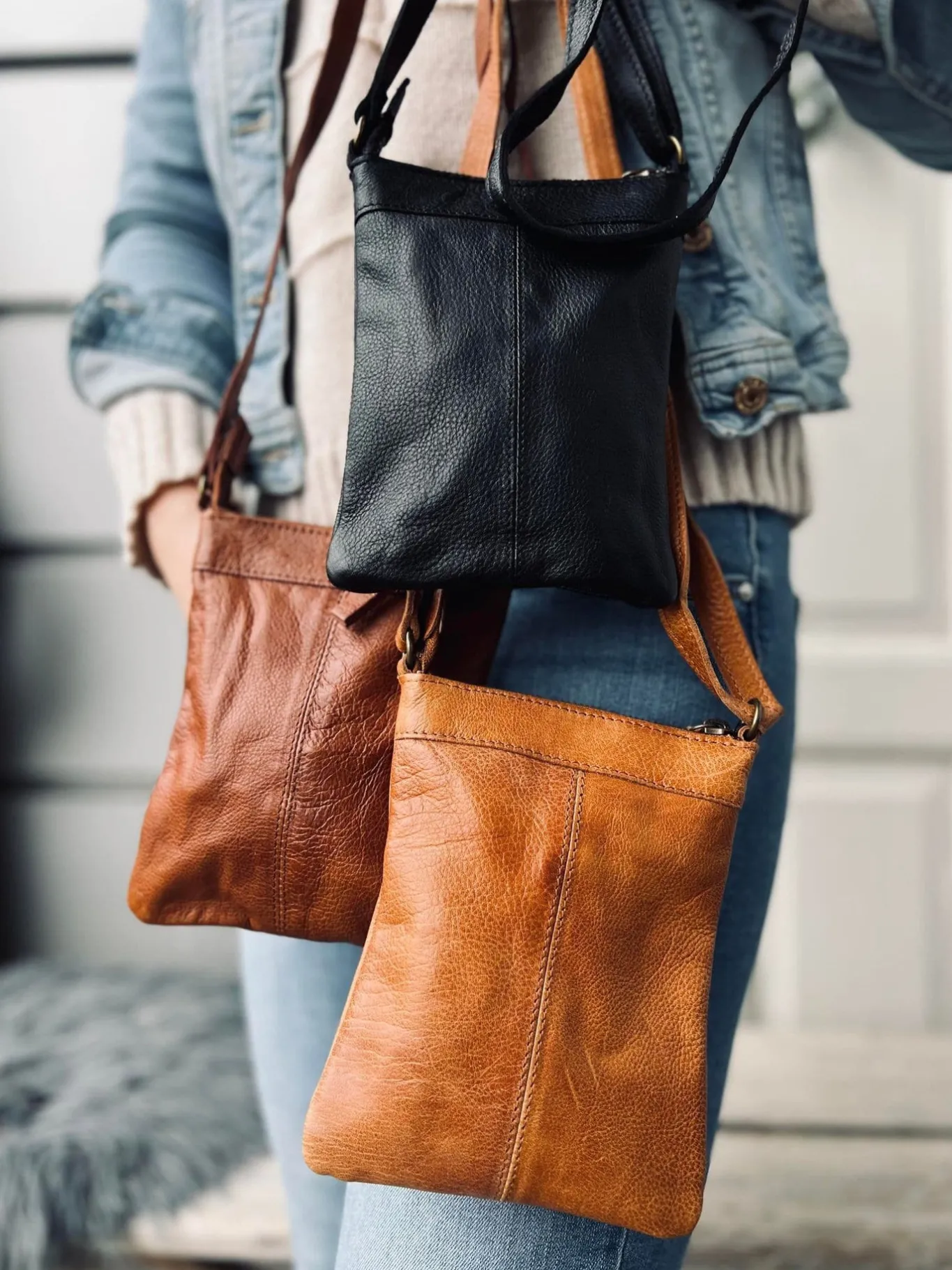 VIAMAJA Cross Body|Læder Tasker<Crossover mobiltaske - OLINE Walnut