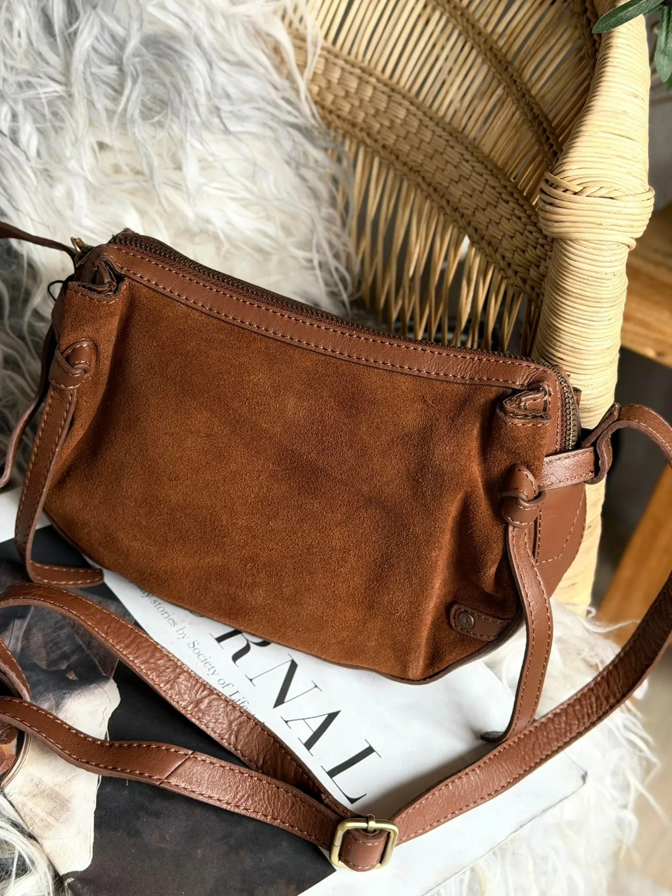VIAMAJA Cross Body|Skuldertasker<Crossover ruskind