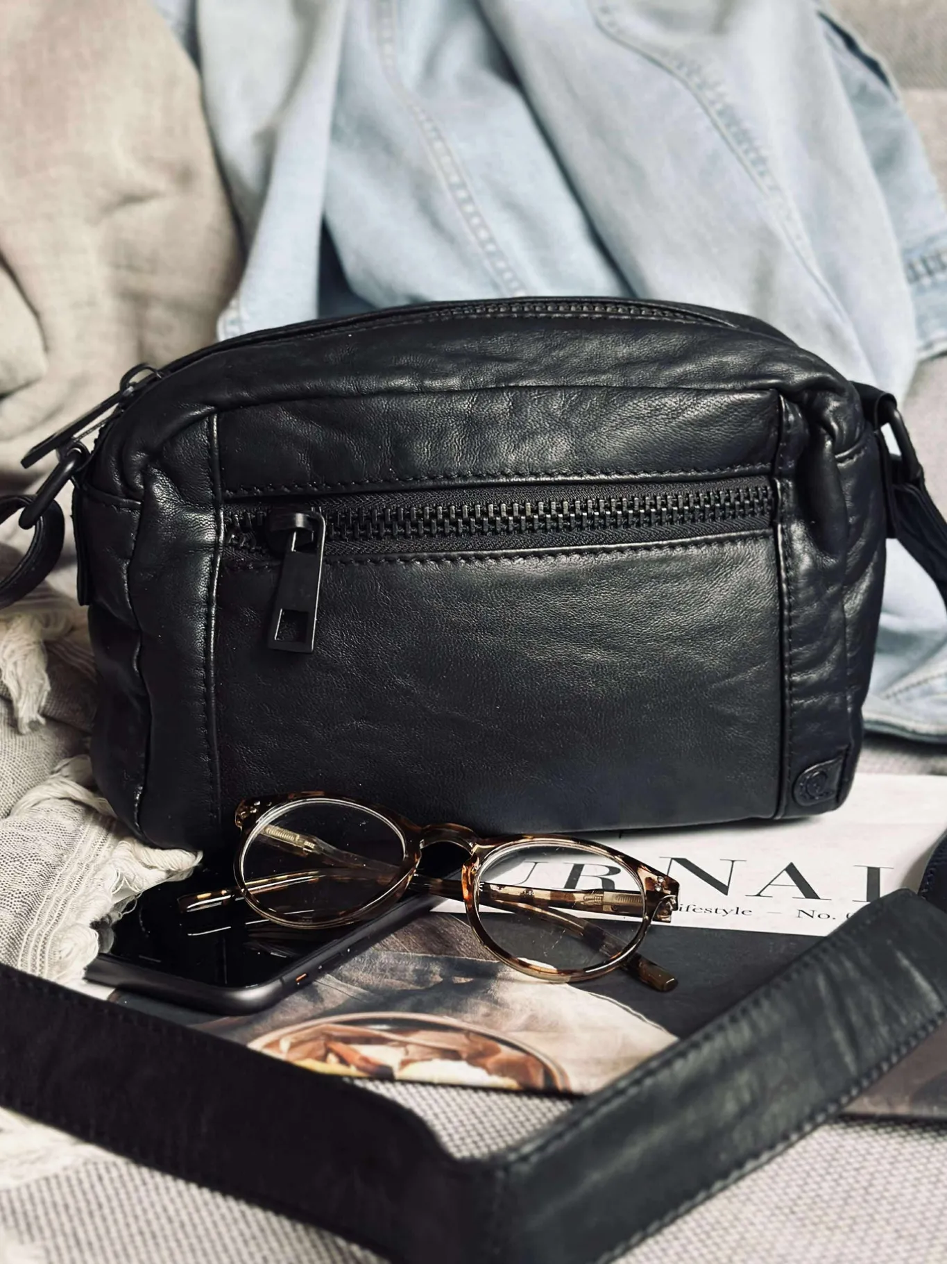 VIAMAJA Cross Body|Læder Tasker<Crossover Unisex - Black / black