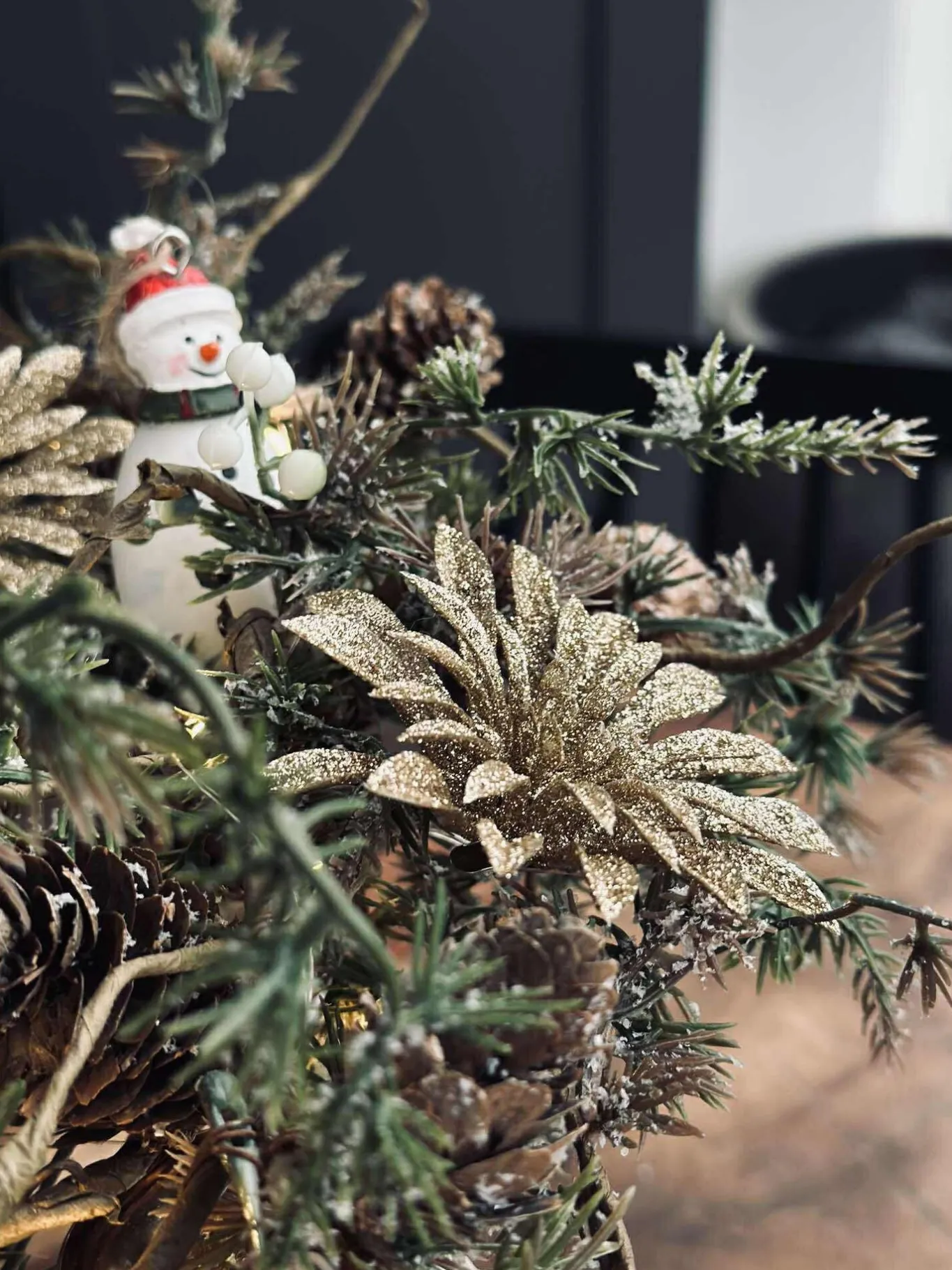 VIAMAJA Duge Og Mundservietter|Jul<Deco blomster med glimmer - 4 stk