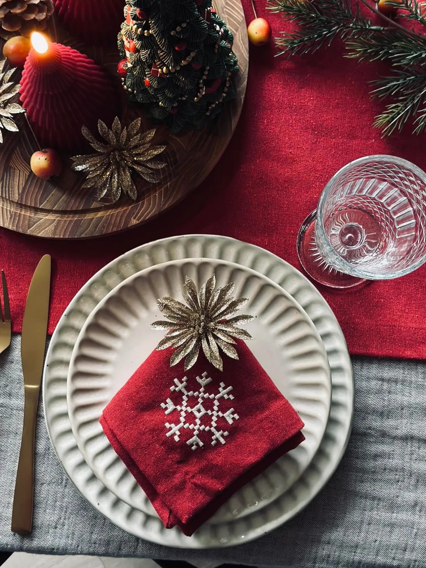 VIAMAJA Duge Og Mundservietter|Jul<Deco blomster med glimmer - 4 stk
