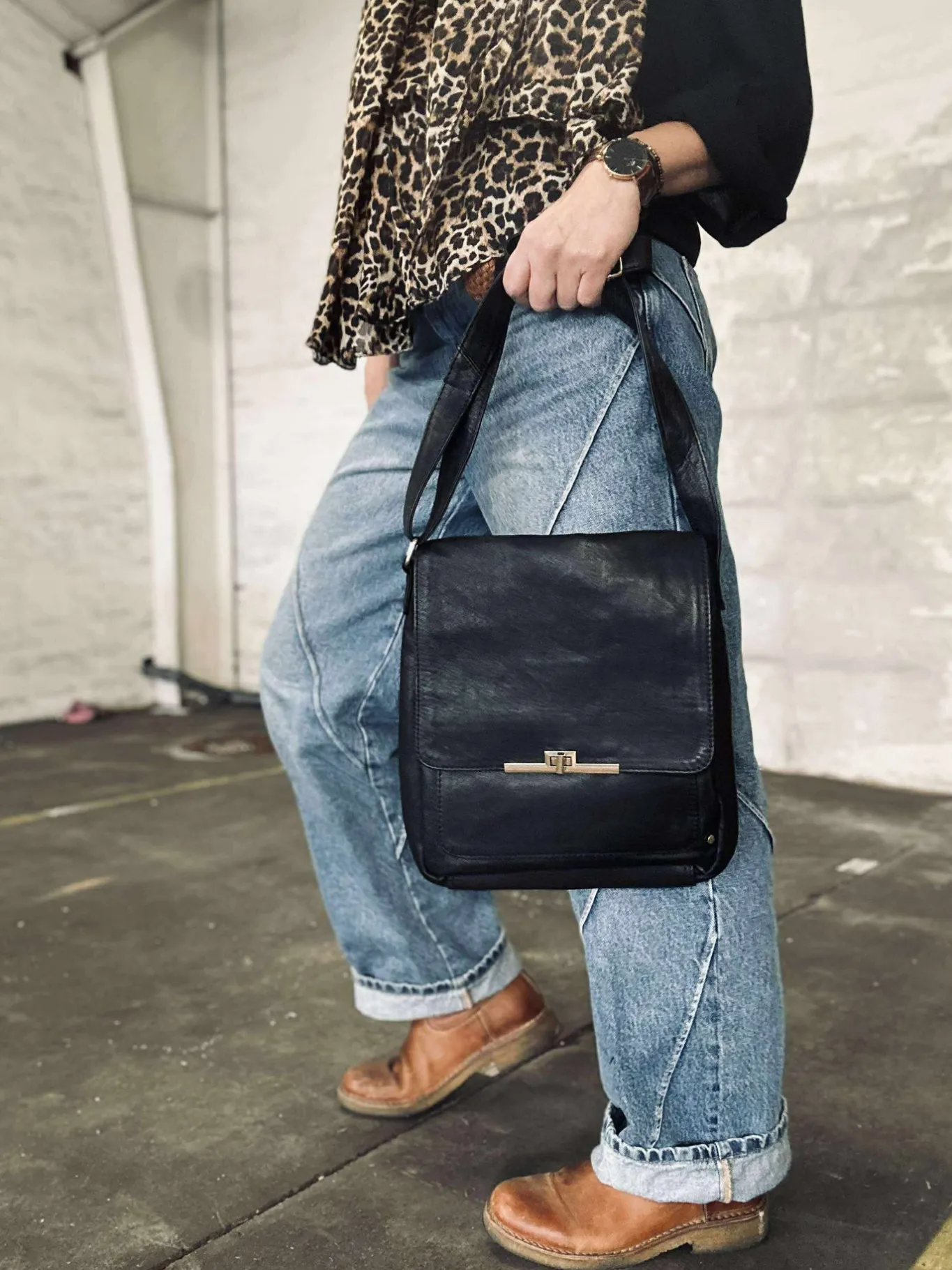 VIAMAJA Cross Body|Læder Tasker<Elegant skuldertaske - Kalveskind