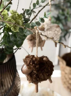 VIAMAJA Pynte Genstande|Påske<Får Fluffy Amber/Brun 8cm