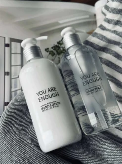 VIAMAJA Sæber Og Duftlys|Tilbehør Til Badeværelse<Gavesæt - SOAP & LOTION