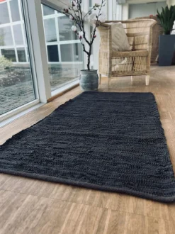 VIAMAJA Gulvtæpper<Gulvtæppe i læder - 70x140cm Valnød