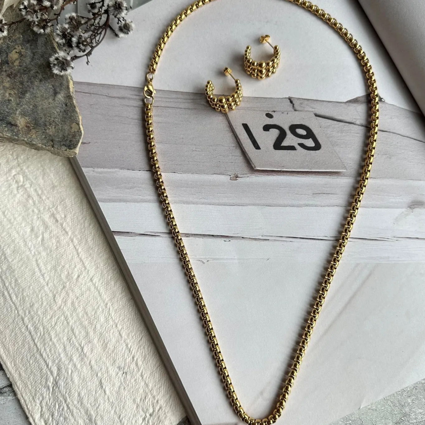 VIAMAJA Halskæder<Halskæde Aleandre 18k forgyldt - 59cm