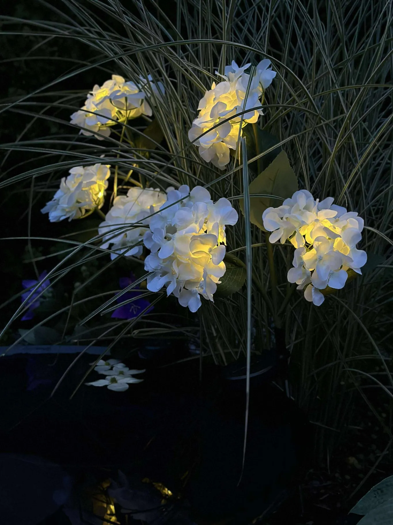 VIAMAJA Lys Og Led|Udendørs Led<Hortensia med solceller - Hvid