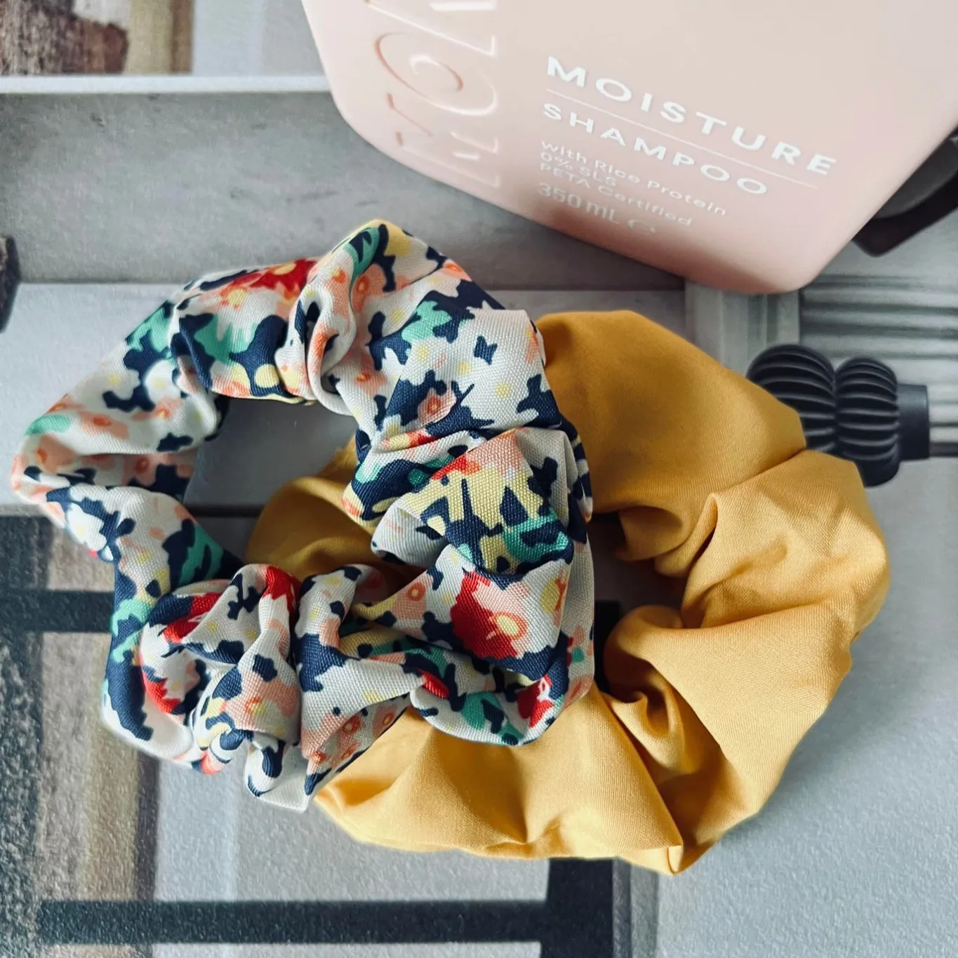 VIAMAJA Hår Accessories<Hårelastikker scrunchie 2 stk - Gul mix