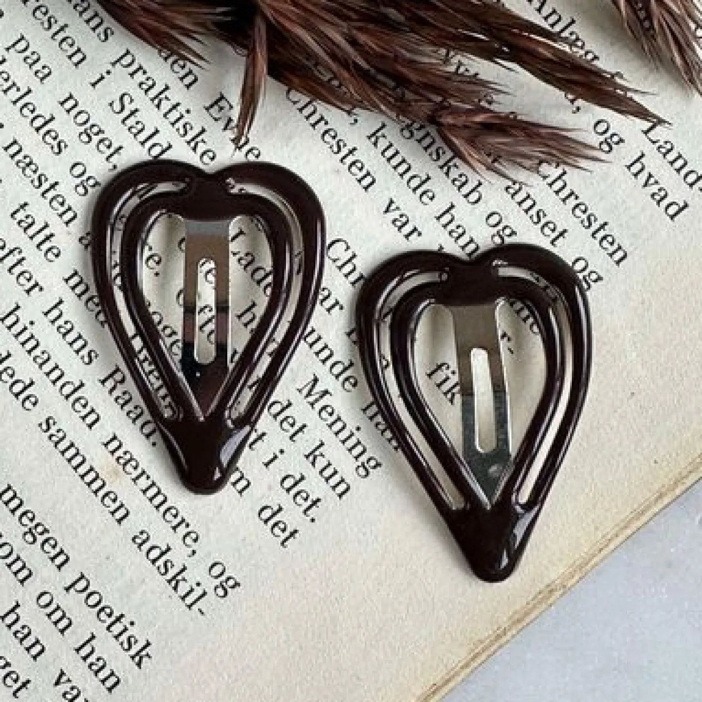VIAMAJA Hår Accessories<Hårspænder Brown Heart - 2 stk.