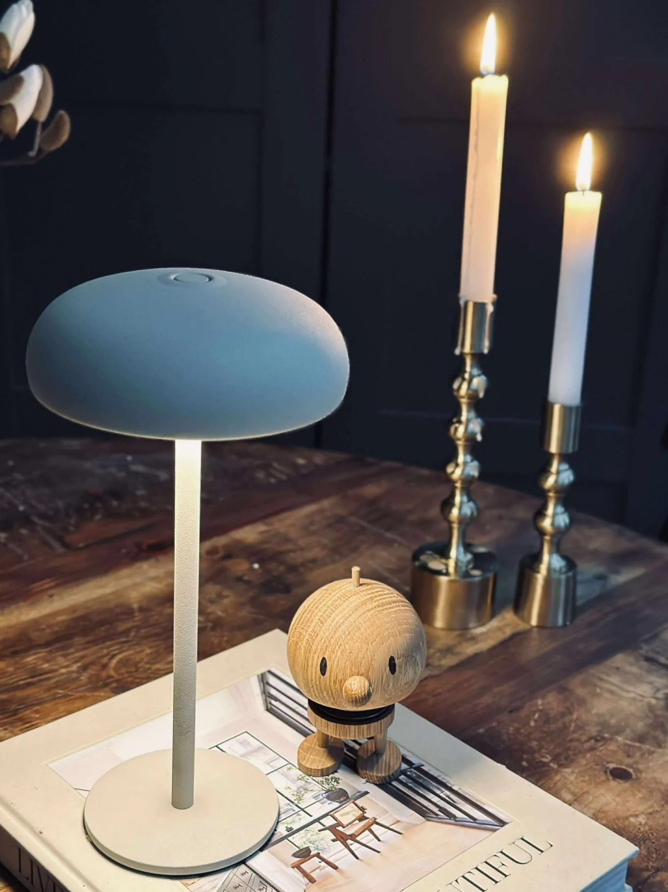 VIAMAJA Lys Og Led|Led Lamper<Isolde LED touch bordlampe. Sort/Beige