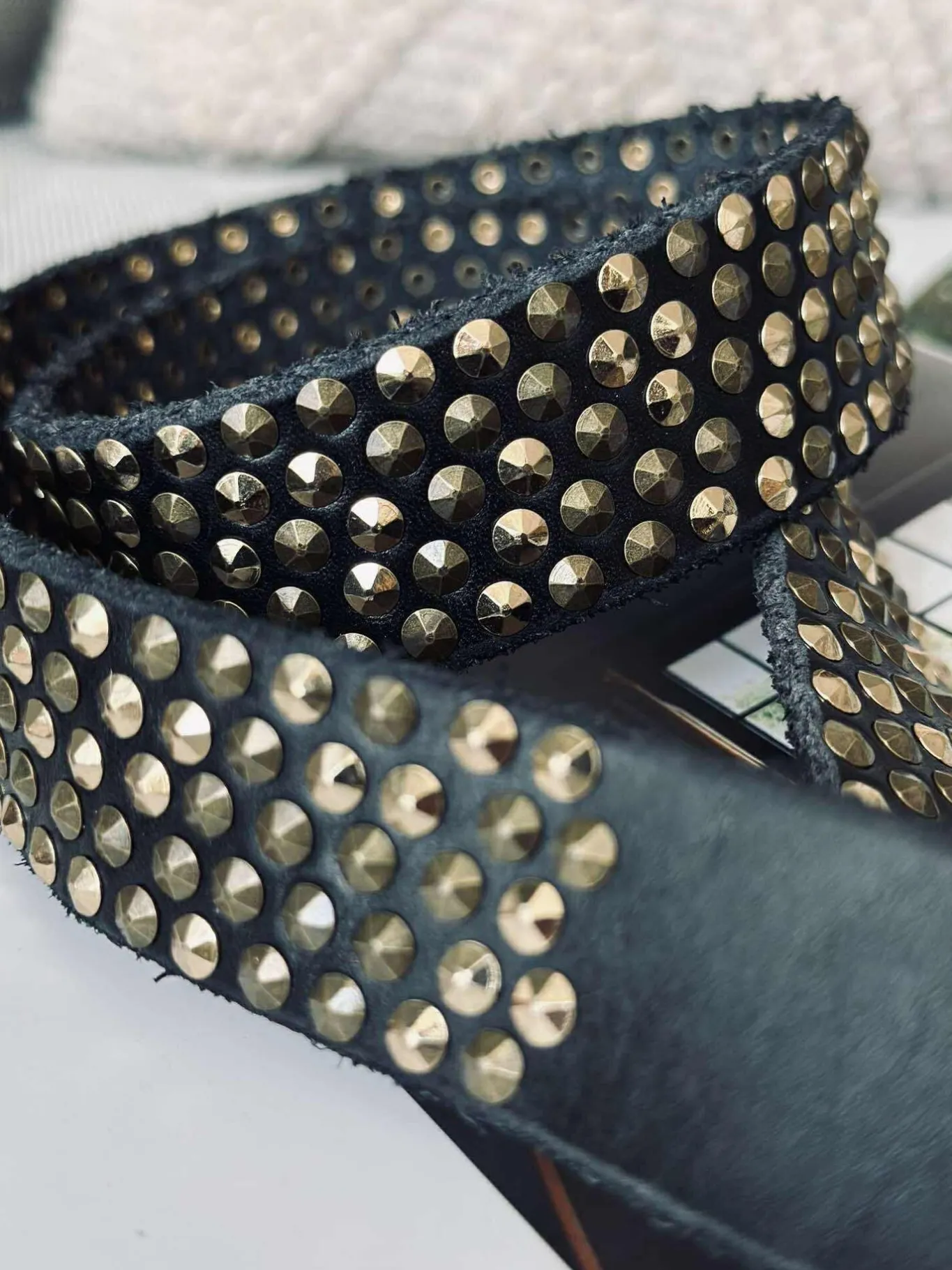 VIAMAJA Bælter<Jeans bælte med nitter - Black / gold