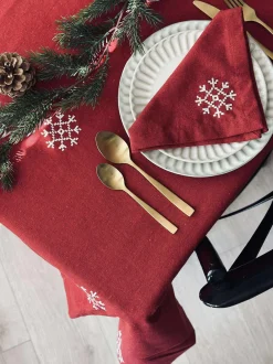 VIAMAJA Duge Og Mundservietter|Jul<Juledug Rød JUL med broderi - Flere størrelser