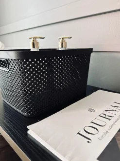 Børn VIAMAJA Opbevaring Til Badeværelse|Garderobe Opbevaring<Kasse med låg - Medium VILA BLACK