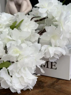 VIAMAJA Blomster<Kirsebærgren med lys - Hvid