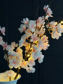 VIAMAJA Blomster<Kirsebærgren med lys - Rosa